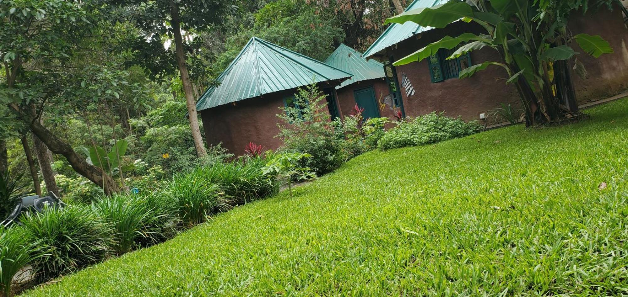 Ostello Kizumba House Arusha Esterno foto